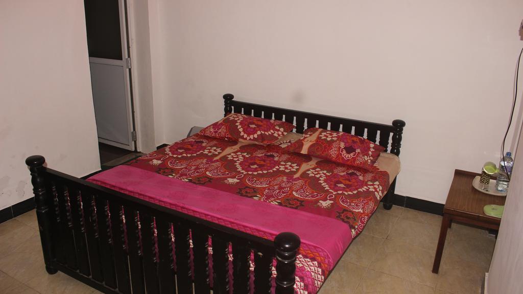 Hotel Rr House à Colombo Extérieur photo